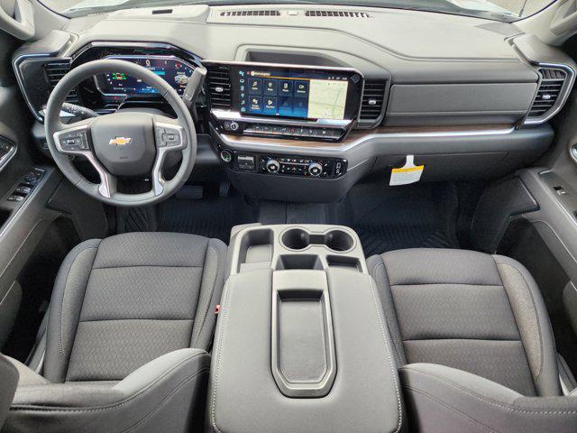 2026 Chevrolet Silverado 1500 4WD Crew Cab Standard Bed LT
