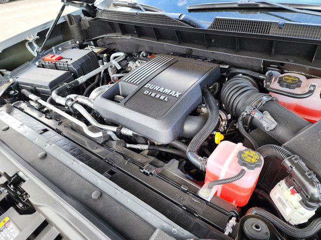 2026 Chevrolet Silverado 1500 4WD Crew Cab Standard Bed LT
