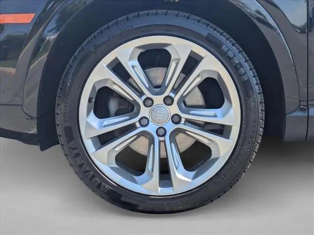 2015 Audi Q3 2.0T Premium Plus