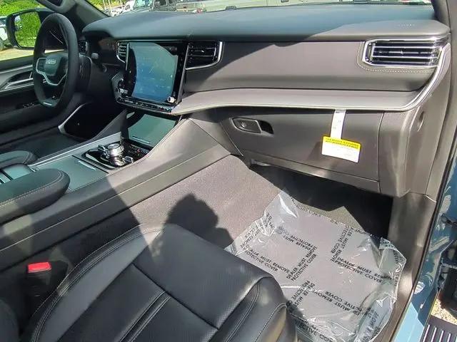 2026 Jeep Grand Wagoneer Limited Reserve 4x4