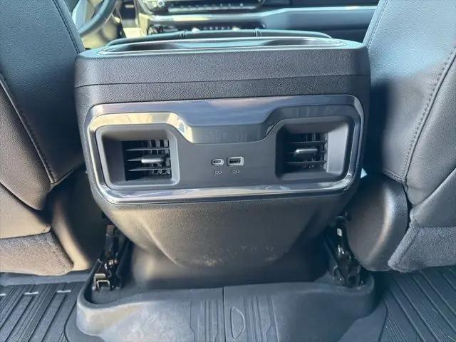 2025 GMC Sierra 1500 4WD Crew Cab Short Box Elevation with 3SB