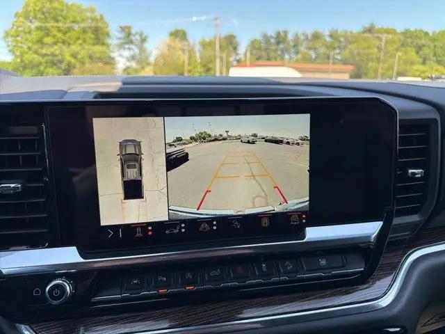 2025 GMC Sierra 1500 4WD Crew Cab Short Box Elevation with 3SB
