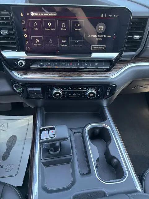 2025 GMC Sierra 1500 4WD Crew Cab Short Box Elevation with 3SB