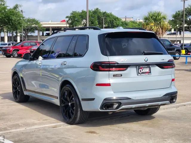 2026 BMW X7 xDrive40i