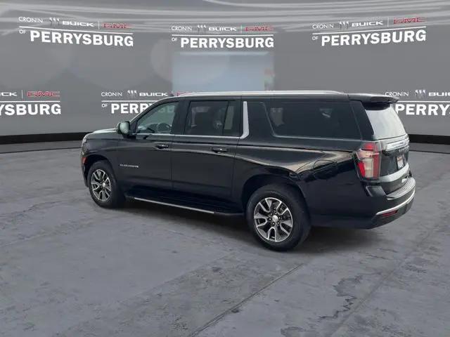 2021 Chevrolet Suburban 4WD LT