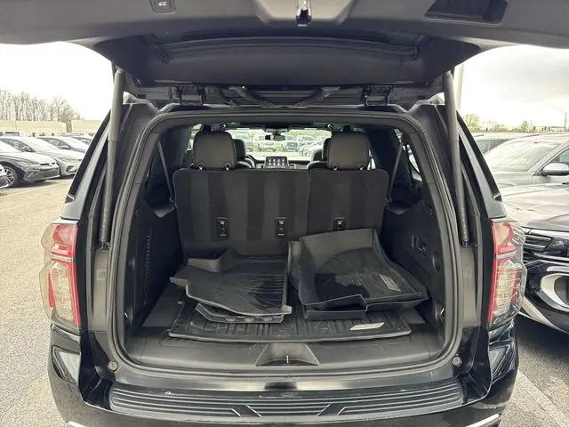 2021 Chevrolet Suburban 4WD LT