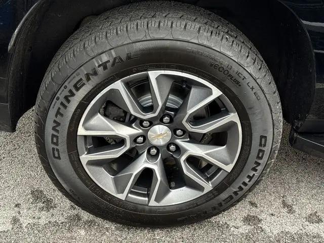 2021 Chevrolet Suburban 4WD LT