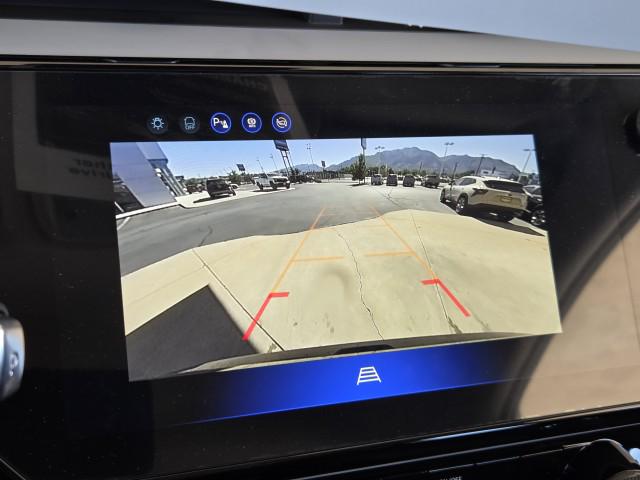 2027 Chevrolet Bolt LT FWD