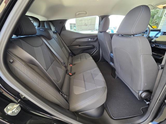 2027 Chevrolet Bolt LT FWD