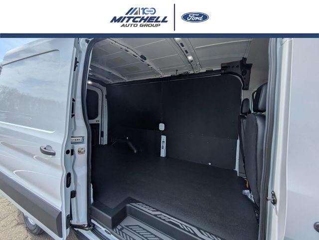2026 Ford Transit Cargo Van Medium Roof AWD Cargo Van