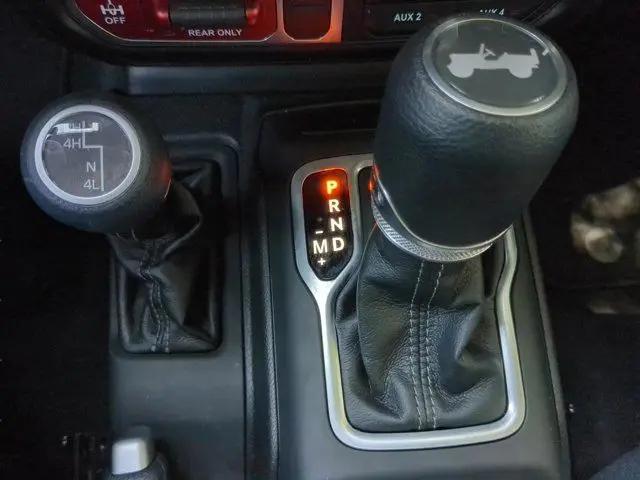 2025 Jeep Wrangler 2-Door Willys 4x4