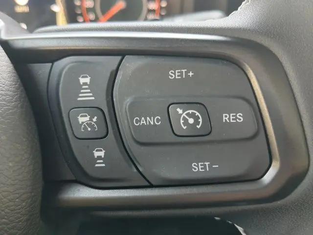 2025 Jeep Wrangler 2-Door Willys 4x4