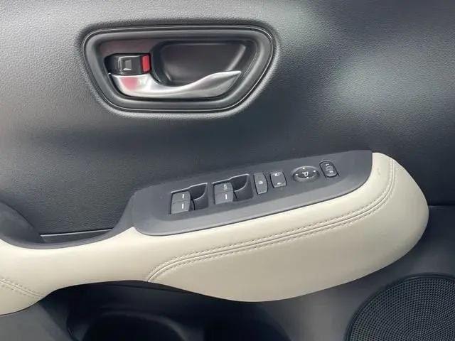 2027 Honda HR-V LX