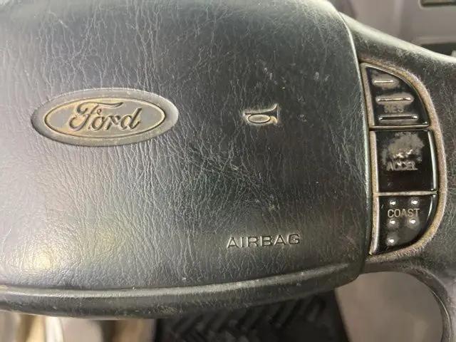 2001 Ford F-250 XLT