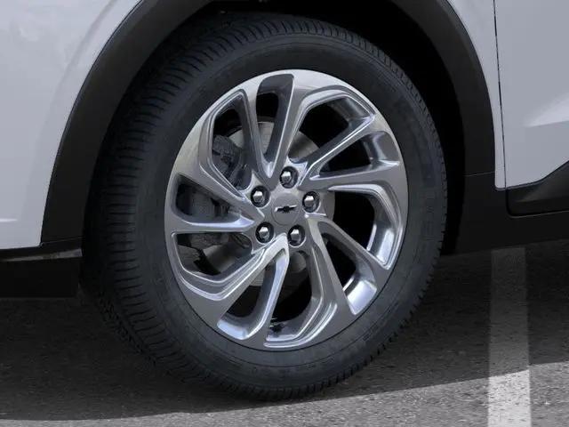 2027 Chevrolet Bolt LT FWD