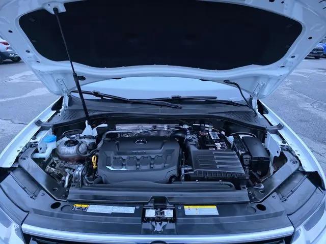 2021 Volkswagen Tiguan 2.0T SE R-Line Black