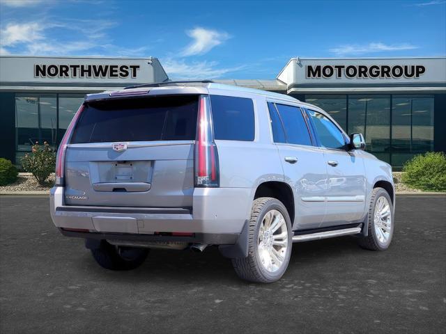 2018 Cadillac Escalade Luxury