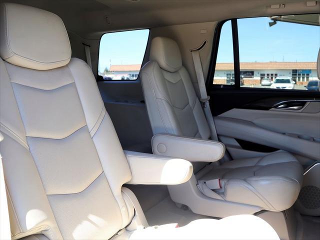 2018 Cadillac Escalade Luxury