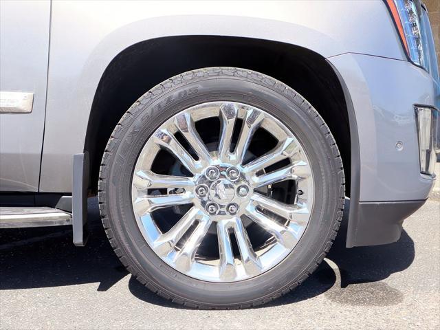 2018 Cadillac Escalade Luxury