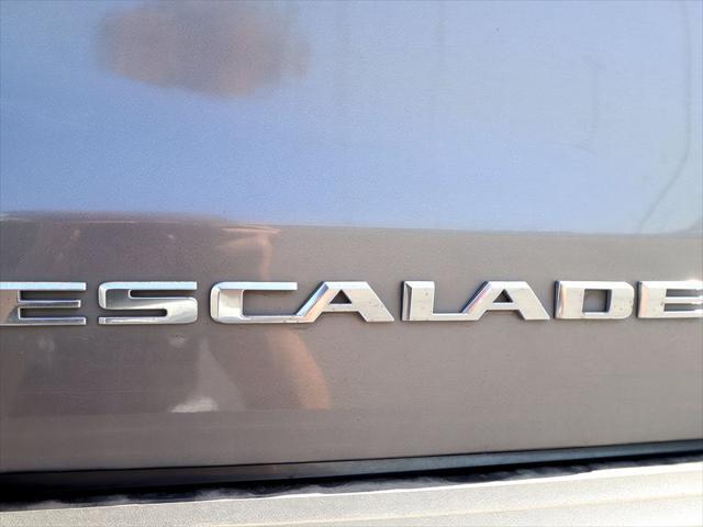 2018 Cadillac Escalade Luxury