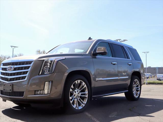 2018 Cadillac Escalade Luxury