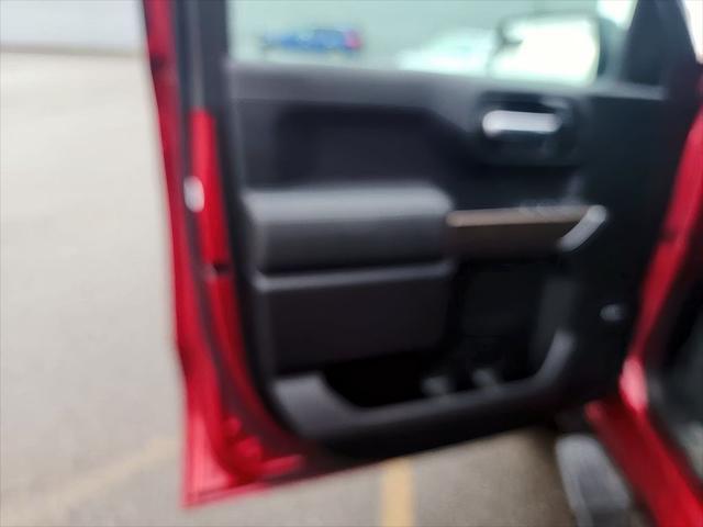 2020 Chevrolet Silverado 1500 4WD Crew Cab Short Bed RST