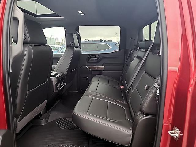 2020 Chevrolet Silverado 1500 4WD Crew Cab Short Bed RST