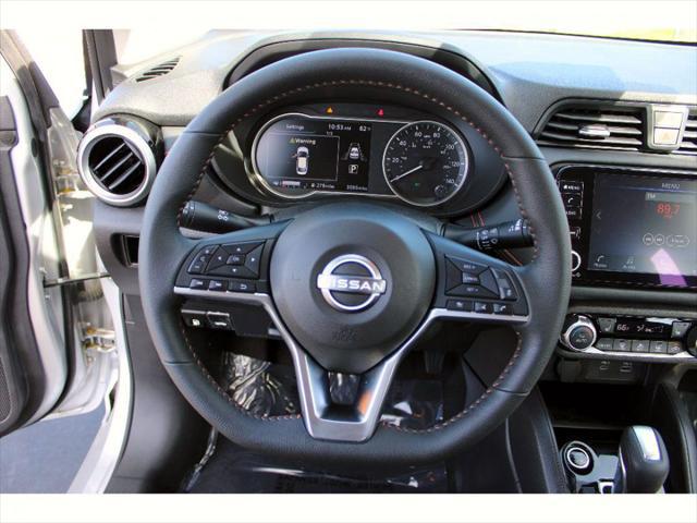 2025 Nissan Versa 1.6 SR