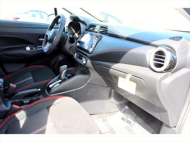 2025 Nissan Versa 1.6 SR