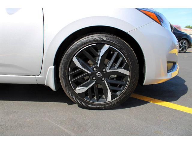 2025 Nissan Versa 1.6 SR