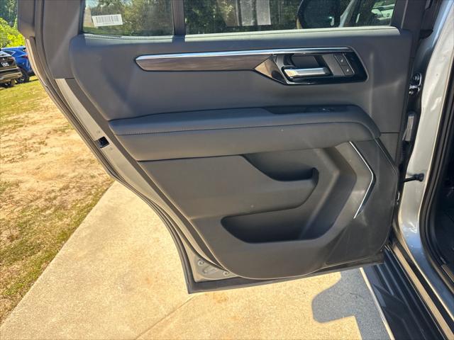 2025 Chevrolet Tahoe 4WD LT