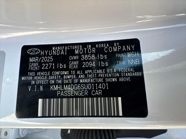 2025 Hyundai Elantra SEL Sport