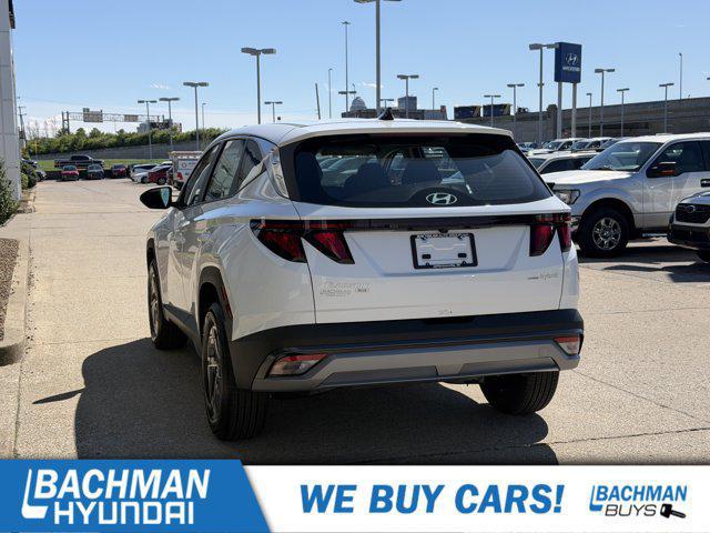 2026 Hyundai Tucson Hybrid Blue SE