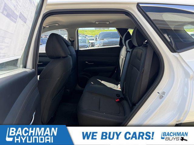 2026 Hyundai Tucson Hybrid Blue SE