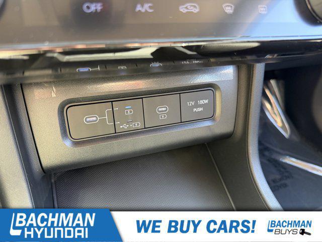2026 Hyundai Tucson Hybrid Blue SE