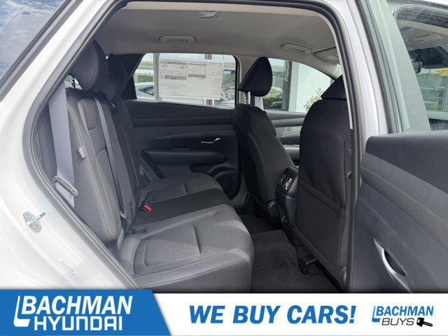 2026 Hyundai Tucson Hybrid Blue SE