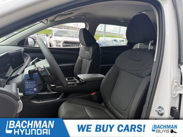 2026 Hyundai Tucson Hybrid Blue SE