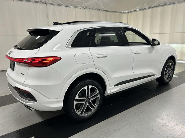 2025 Audi Q5 Premium TFSI quattro S tronic