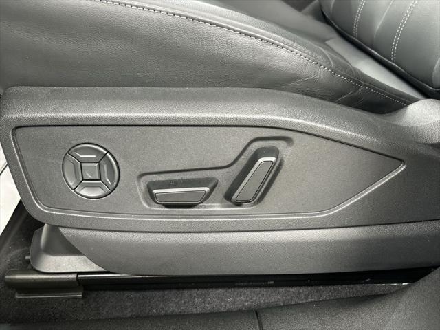 2025 Audi Q5 Premium TFSI quattro S tronic