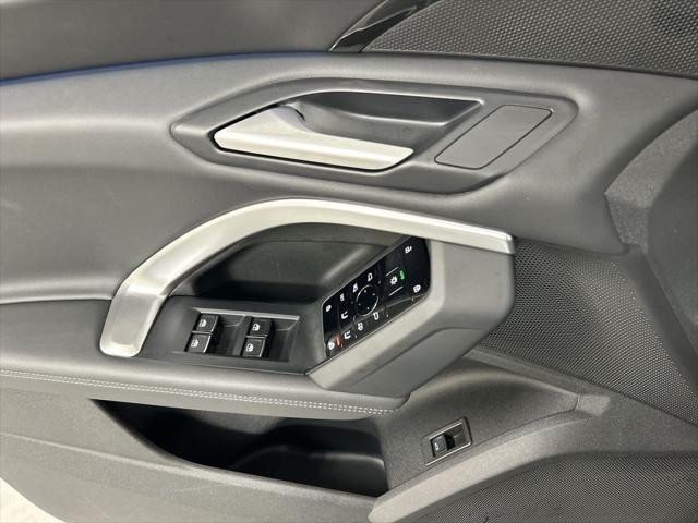 2025 Audi Q5 Premium TFSI quattro S tronic