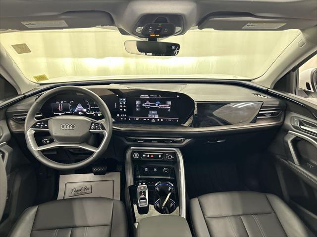 2025 Audi Q5 Premium TFSI quattro S tronic