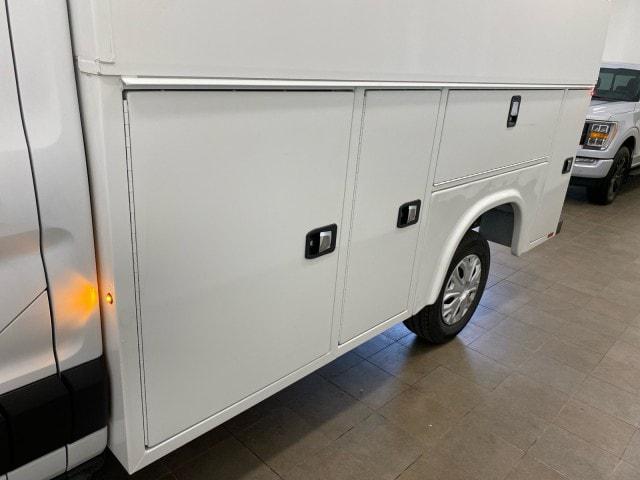 2026 Ford Transit Cutaway T-350 RWD SRW 138 WB 9500 Gvwr
