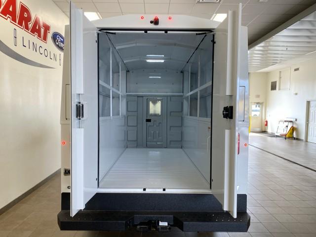 2026 Ford Transit Cutaway T-350 RWD SRW 138 WB 9500 Gvwr