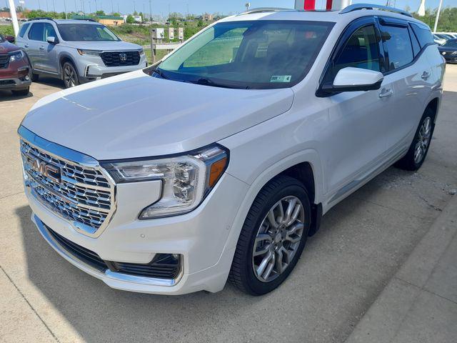 2023 GMC Terrain AWD Denali