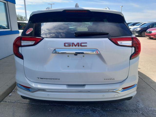 2023 GMC Terrain AWD Denali