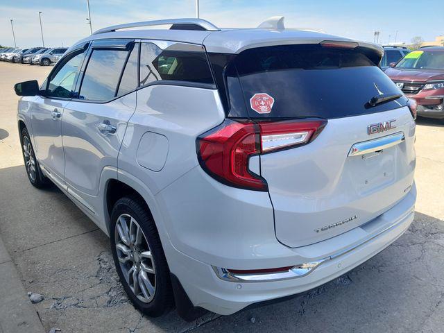 2023 GMC Terrain AWD Denali