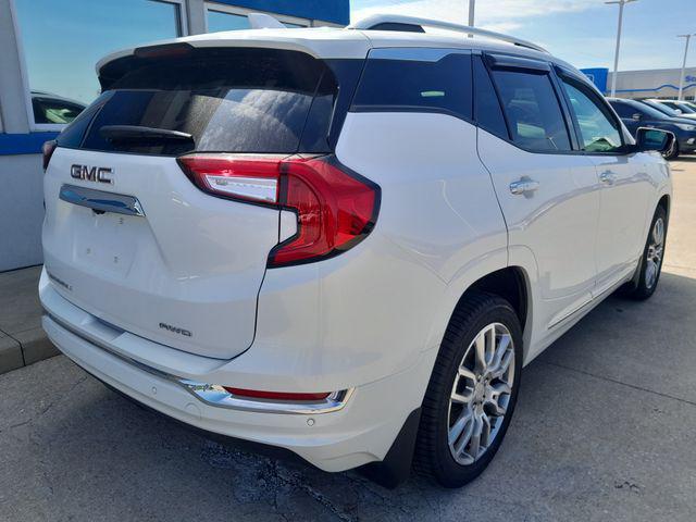 2023 GMC Terrain AWD Denali