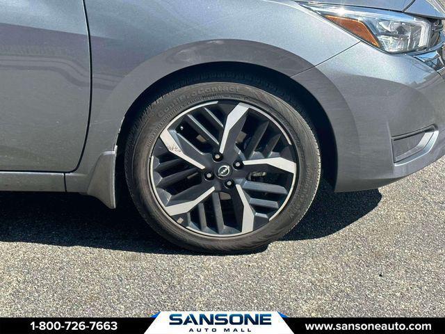2025 Nissan Versa 1.6 SR