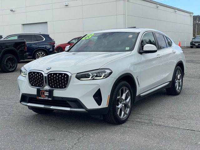 2023 BMW X4 xDrive30i