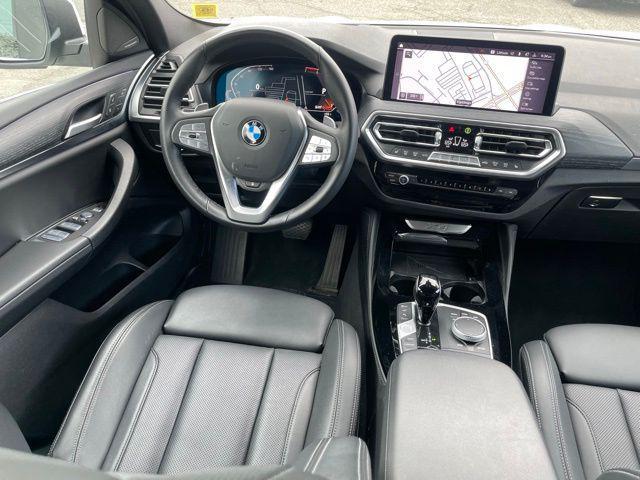 2023 BMW X4 xDrive30i
